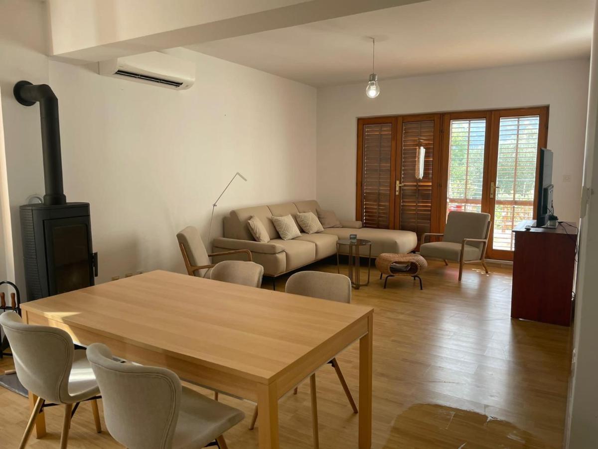 Six Bedroom Holiday Home Matea 普洛切 外观 照片