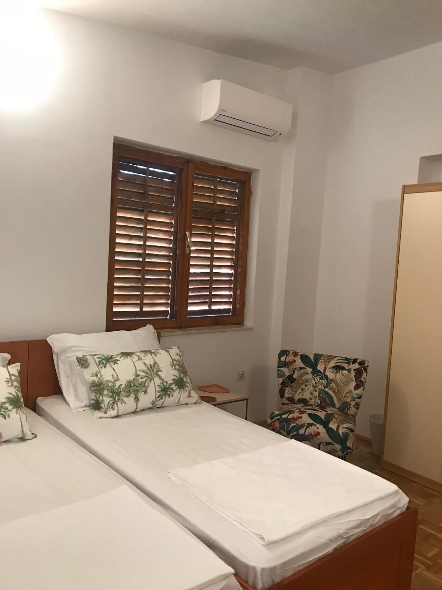 Six Bedroom Holiday Home Matea 普洛切 外观 照片
